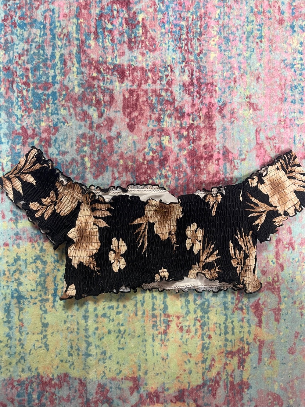 👙Victoria's Secret Black and Beige Floral Smocked Bikini Top - Picture 4 of 6